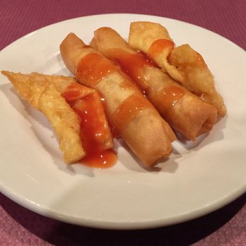 Chinese Szechuan Restaurant - fried wontons skins and vegetable rolls. - Chinese Near Me - Pleasanton, California Chinese Szechuan Restaurant - fried wontons skins and vegetable rolls. - Chinese Near Me - Pleasanton, California