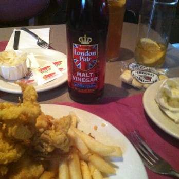 Dube's - The Best fried clams ever (been said before) but also Malt Vinegar for the fries!! - Seafood Near Me - Salem, Massachusetts