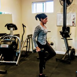 FitBody Training - Chitra on One leg deadlifts and balance