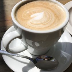 Whitstable Coffee Compagny - Latte art: passable