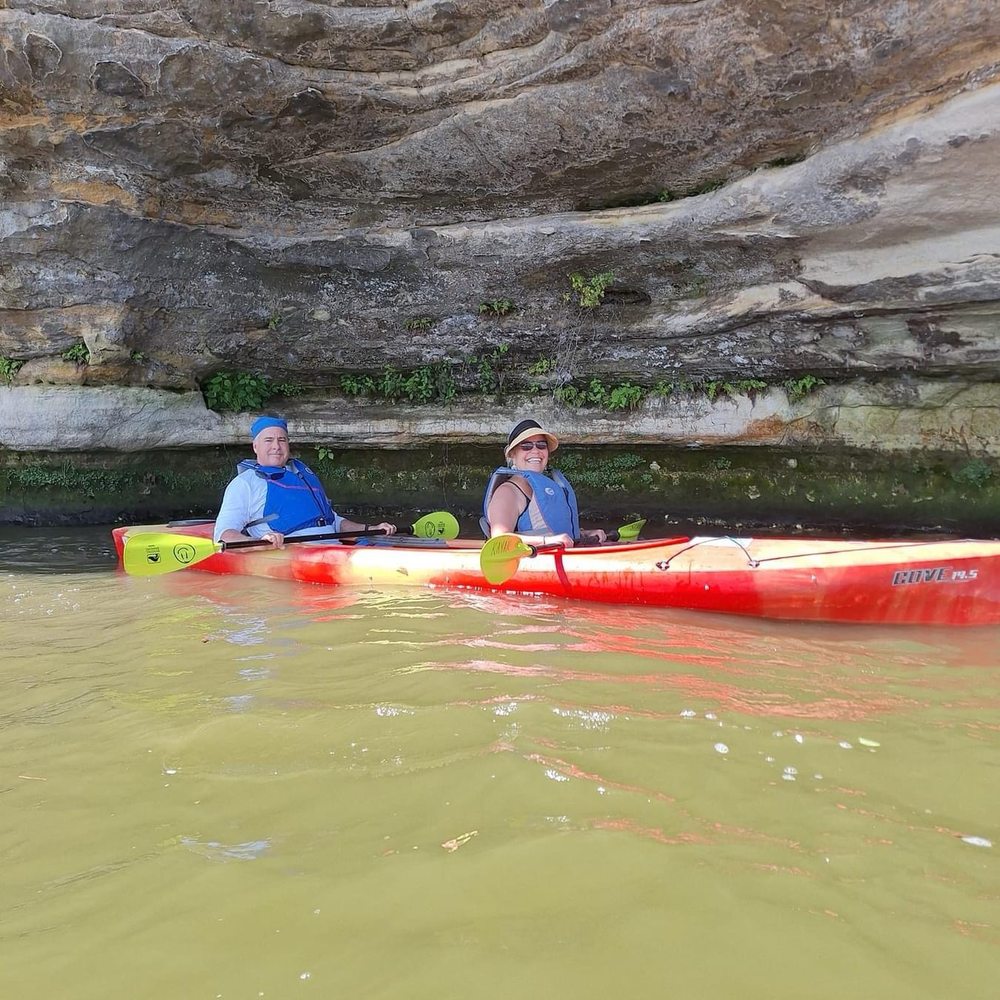 Kayak Starved Rock - Rafting/Kayaking Near Me - Ottawa, Illinois Kayak Starved Rock - Rafting/Kayaking Near Me - Ottawa, Illinois