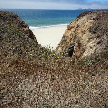 Half Moon Bay State Beach - Beaches Near Me - Half Moon Bay, California