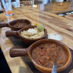 Old Bloomer BrewHouse & The Buckingham - Chili flight