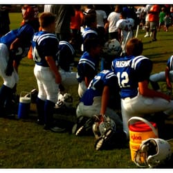 Crosspoint Lutheran Church - 5-6th grade Mustang Football Rocks!