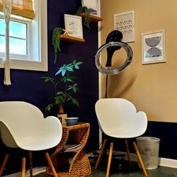 Salon Blue