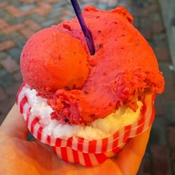 Raspberry gelato