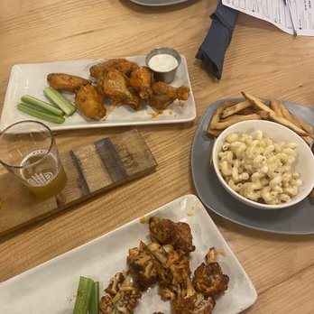 HighGrain Brewing Co - Cauliflower wings, chicken wings and kids mac&cheese with fries. - New American Near Me - Cincinnati, Ohio HighGrain Brewing Co - Cauliflower wings, chicken wings and kids mac&cheese with fries. - New American Near Me - Cincinnati, Ohio