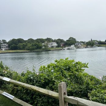 Cowfish - New American Near Me - Hampton Bays, New York