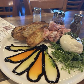 Fat Olives - Burrata - Pizza Near Me - Flagstaff, Arizona
