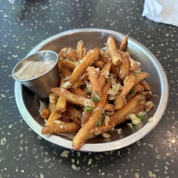 Maui Brewing Co. - Kailua - Black garlic truffle fries - Breweries Near Me - Kailua, Hawaii Maui Brewing Co. - Kailua - Black garlic truffle fries - Breweries Near Me - Kailua, Hawaii