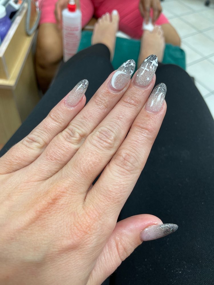 HOBBY NAILS Updated June 2024 11 Photos 201 W Gloria Switch Rd
