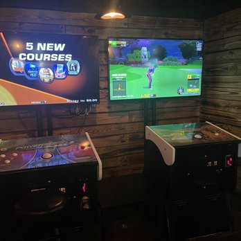 Big Top Brewing - Game room - Breweries Near Me - Sarasota, Florida Big Top Brewing - Game room - Breweries Near Me - Sarasota, Florida