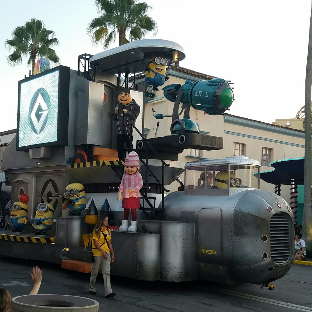 Universal's Superstar Parade - Arts & Entertainment Near Me - Orlando, Florida Universal's Superstar Parade - Arts & Entertainment Near Me - Orlando, Florida