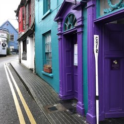 High Tide - Colourful, nautically themed; such a cute spot