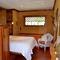 Alderwood Farm - Inside the B&B private cottage