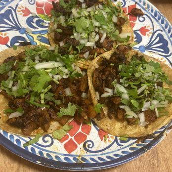 Tacotlan - Mexican Near Me - Chicago, Illinois Tacotlan - Mexican Near Me - Chicago, Illinois