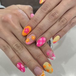 Sunny Nails & Spa