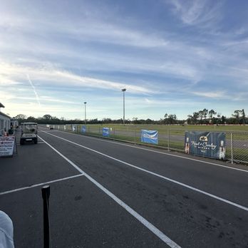 T4 KartPlex - Racetrack/Kart lineup - Go Karts Near Me - Palmetto, Florida T4 KartPlex - Racetrack/Kart lineup - Go Karts Near Me - Palmetto, Florida