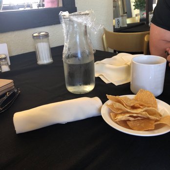 Olivias Cafe - Fresh cold water and linens. - Mexican Near Me - Watsonville, California Olivias Cafe - Fresh cold water and linens. - Mexican Near Me - Watsonville, California