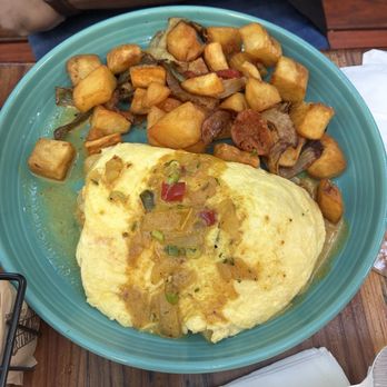 Tower Cafe - Curry omelet (special) - Breakfast & Brunch Near Me - Sacramento, California Tower Cafe - Curry omelet (special) - Breakfast & Brunch Near Me - Sacramento, California