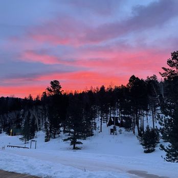 Outside Inn Nature Hotel - Sunrise - Campgrounds Near Me - Salida, Colorado