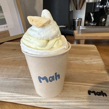 Mah Milk Bar - Cafes Near Me - Vancouver, British Columbia