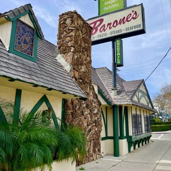 Barone's - Barone's in Valley Glen, San Fernando Valley, California - Italian Near Me - Valley Glen, California