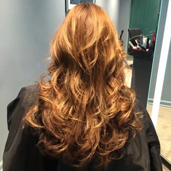 Salon Robert - Trim & Curling Iron - Hair Salons Near Me - Norwalk, Connecticut Salon Robert - Trim & Curling Iron - Hair Salons Near Me - Norwalk, Connecticut