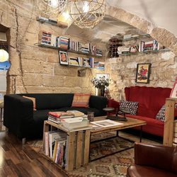Santosha - Seating