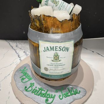 Twisted Sugar Cake Design - Bakeries Near Me - Ledyard, Connecticut