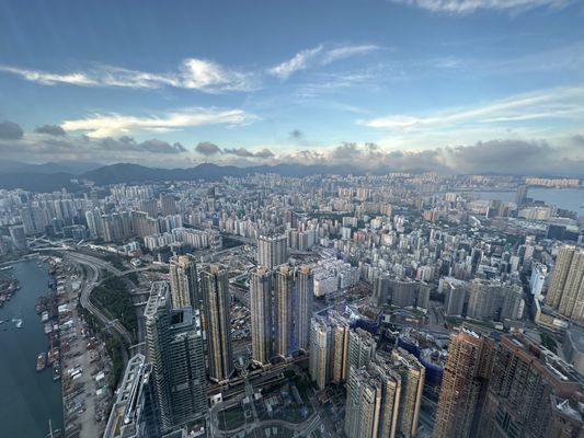Sky 100 Hong Kong Observation Deck by null