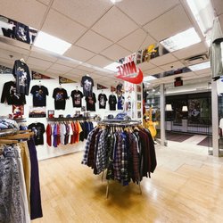 Stash House - Vintage flannels and sportswear