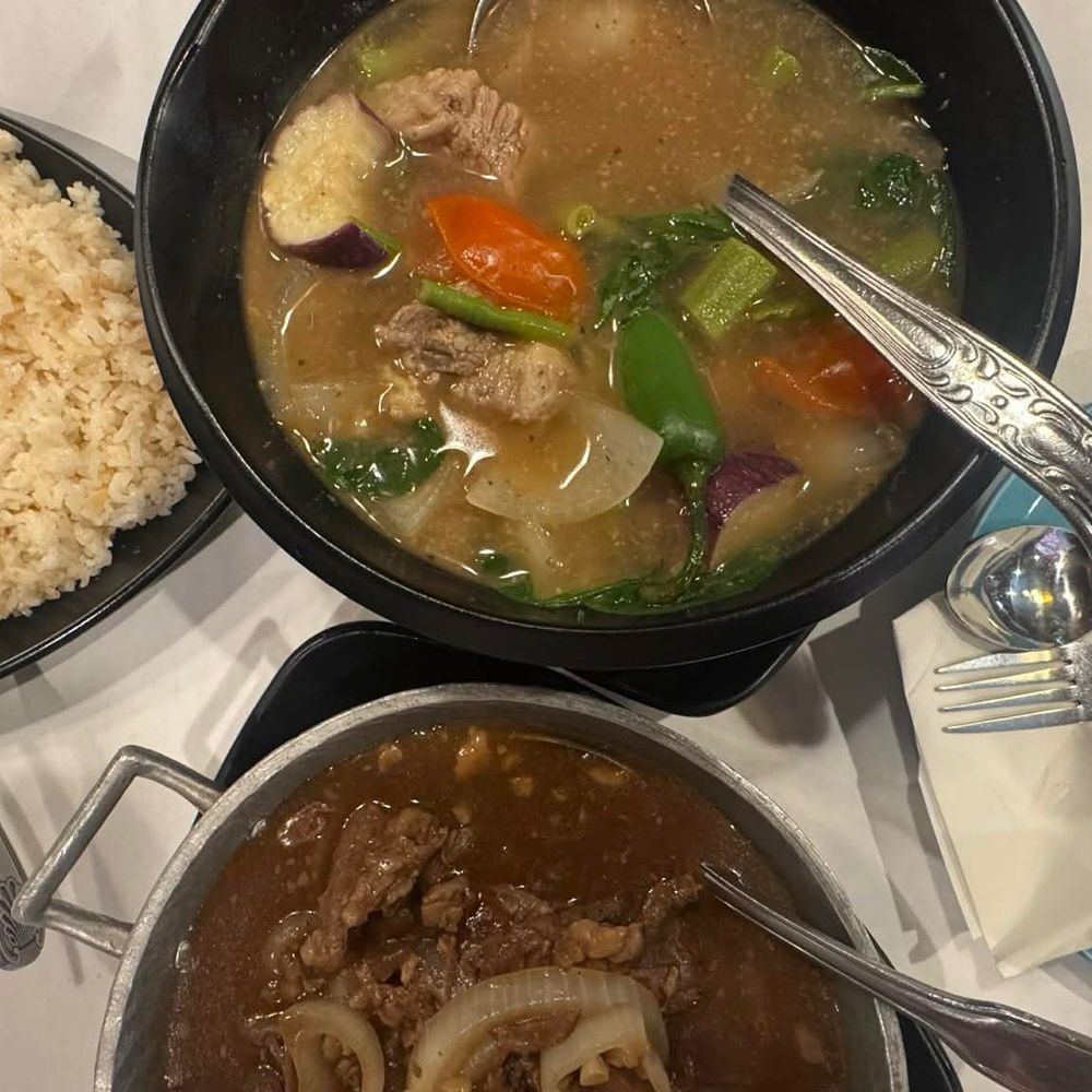 Sinigang /Tamarind Soup Large Sinigang /Tamarind Soup Large