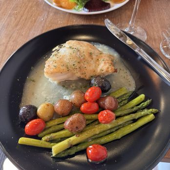 Morea Restaurant - Grouper - New American Near Me - Oxford, Connecticut