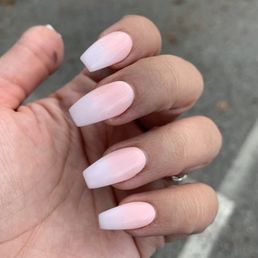 Ombré dip w/ tip Ombré dip w/ tip