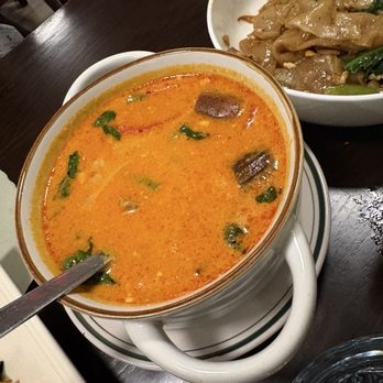 PingYang Thai - Red Curry - Thai Near Me - Hackensack, New Jersey