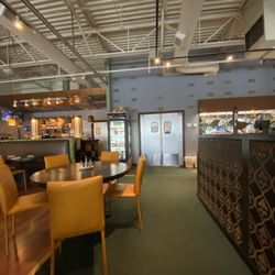Chin Chin Chinese Restaurant - Dining area