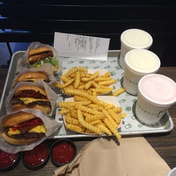 Shake Shack Winter Park - Burgers, fries, and Shakes - Burgers Near Me - Winter Park, Florida Shake Shack Winter Park - Burgers, fries, and Shakes - Burgers Near Me - Winter Park, Florida