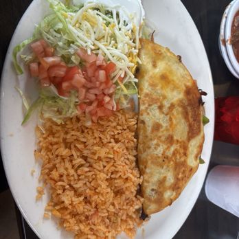 Pacos Tacos Mexican Grill - 49. Faiita Quesadilla - Tacos Near Me - Montgomery, Alabama