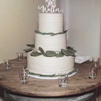 The Sweet Apron - Bakeries Near Me