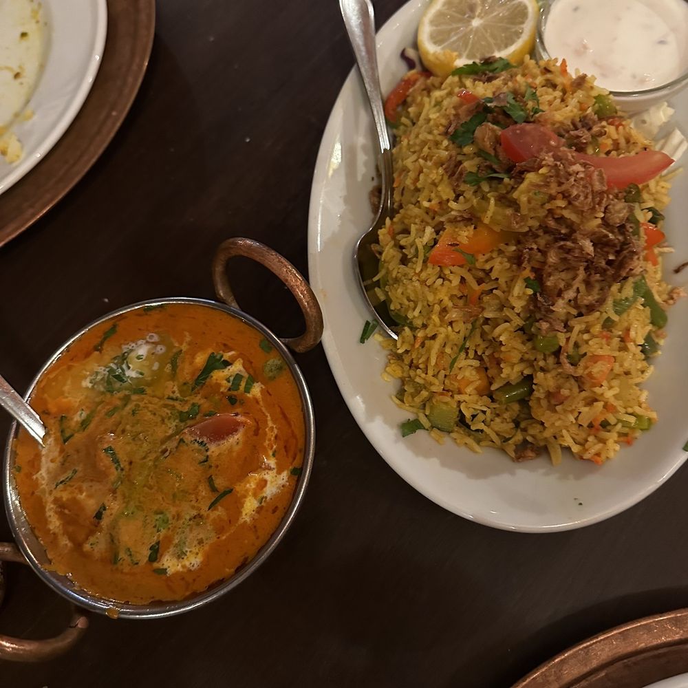 India - Paneer Tikka Masala and Veggie Biryani - Indian Near Me - Bologna, BO