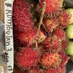 Kealia Farm Market - 10/17/22 was really tempted to buy these rambutan