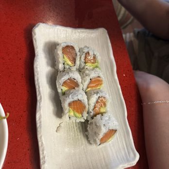 Ai Sushi Sake Grill - Salmon Avocado Roll - Sushi Bars Near Me - Dallas, Texas
