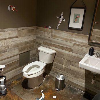 Luck’s Wagyu Burger Shoppe - a toilet and sink - Japanese Near Me - Austin, Texas Luck’s Wagyu Burger Shoppe - a toilet and sink - Japanese Near Me - Austin, Texas