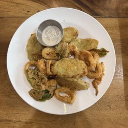 Amare Woodfire Brick Oven Pizza - Calamari