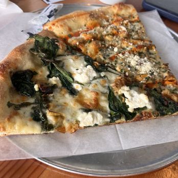 Best Pizza & Brew Chandler - The Best White and Buffalo Chicken - Pizza Near Me - Chandler, Arizona Best Pizza & Brew Chandler - The Best White and Buffalo Chicken - Pizza Near Me - Chandler, Arizona