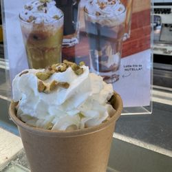A Padaria Portuguesa Pascoal de Melo - Pistachio Latte
