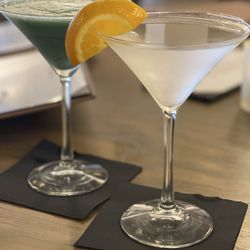 Sorelle Bar & Grill