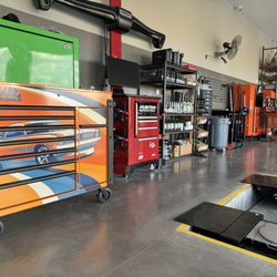 Christian Brothers Automotive Lake Pleasant - We have the highest level of tools, diagnostic and programming capabilities, software, in the cleanest shop in the area.