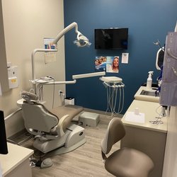 Dr Dental - Exam room